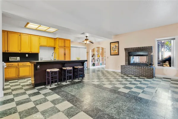 $549,999 | 12529 Marchmont Court, Victorville, CA 92392