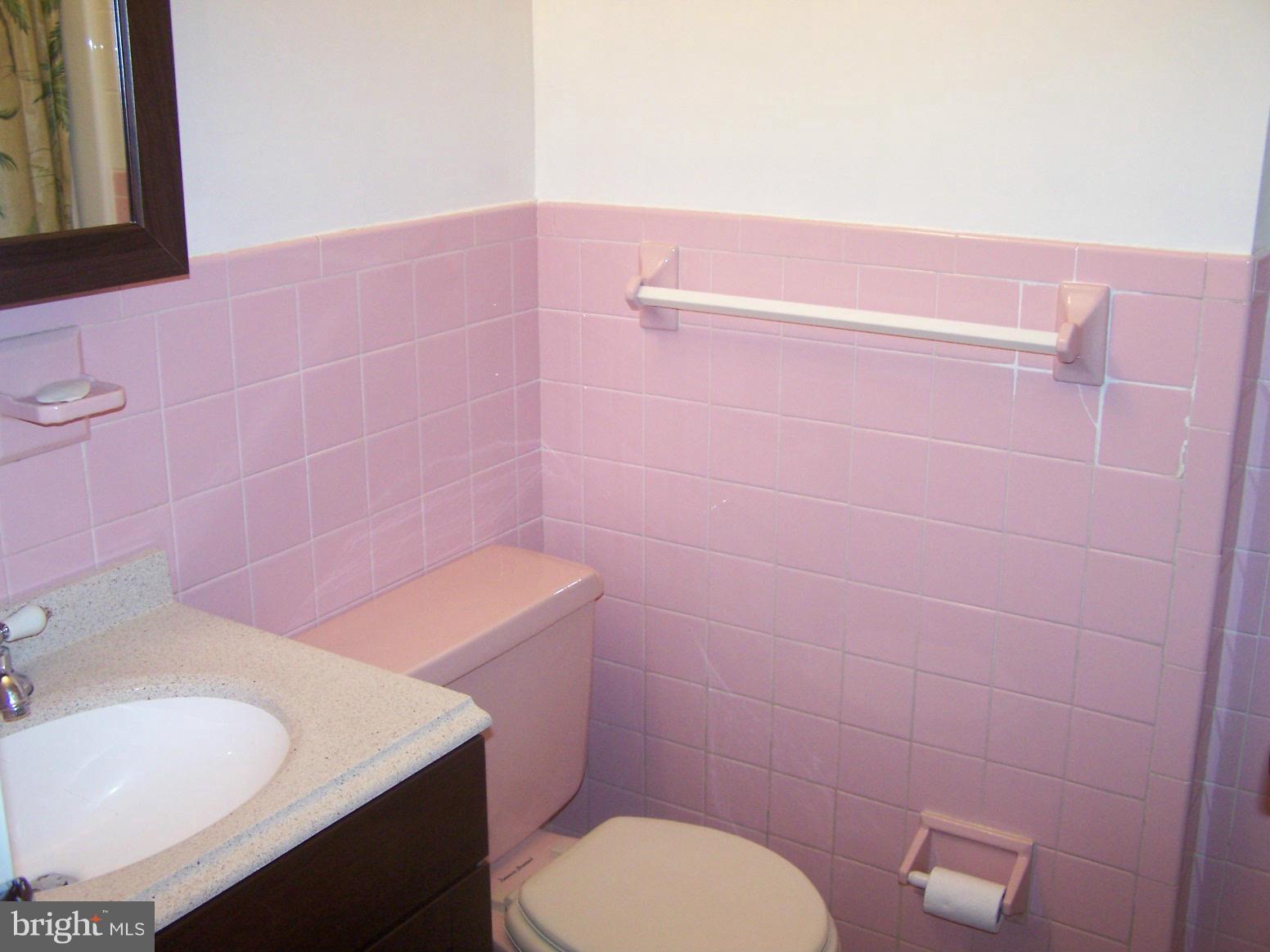 522 Manor Road Severna Park, MD 21146 - Photo 15 of 26 Bath