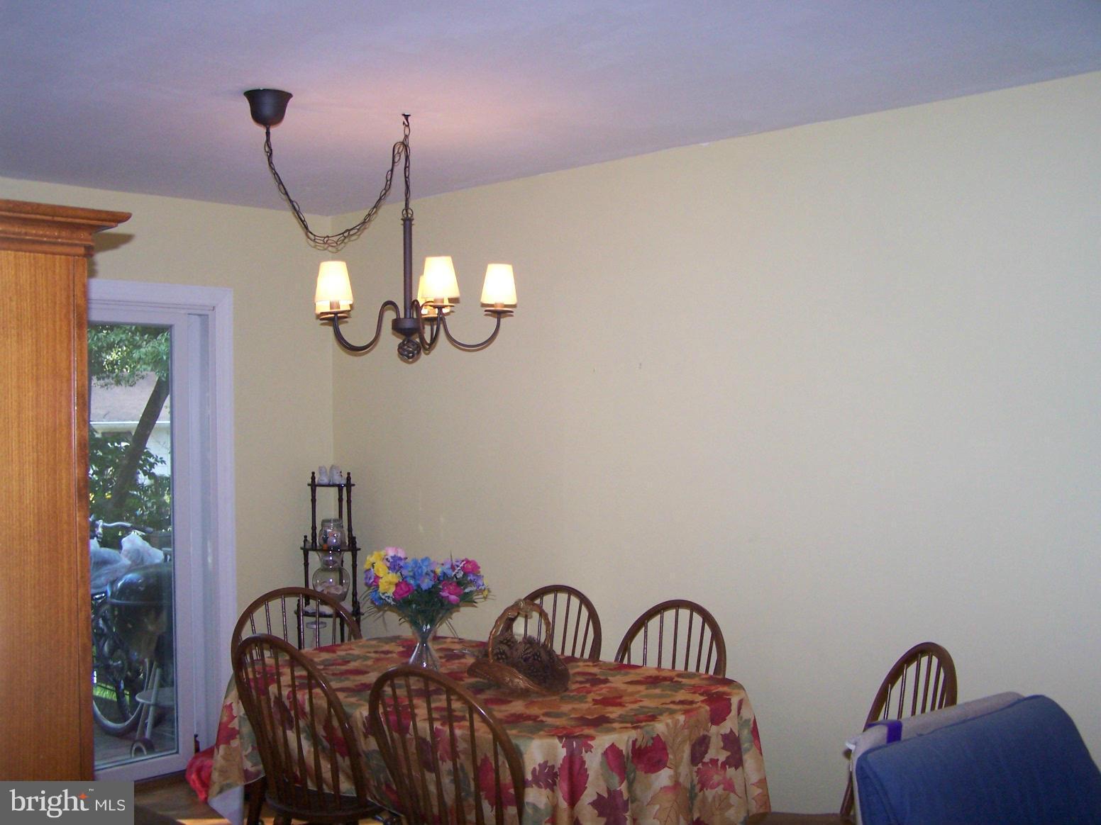 522 Manor Road Severna Park, MD 21146 - Photo 7 of 26 Dining Room