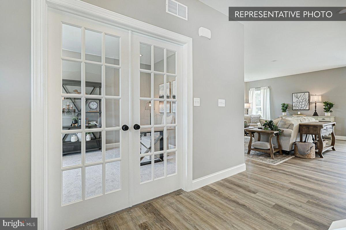 57 Sajer Road Pottsville, PA 17901 - Photo 3 of 22 a view of a living room