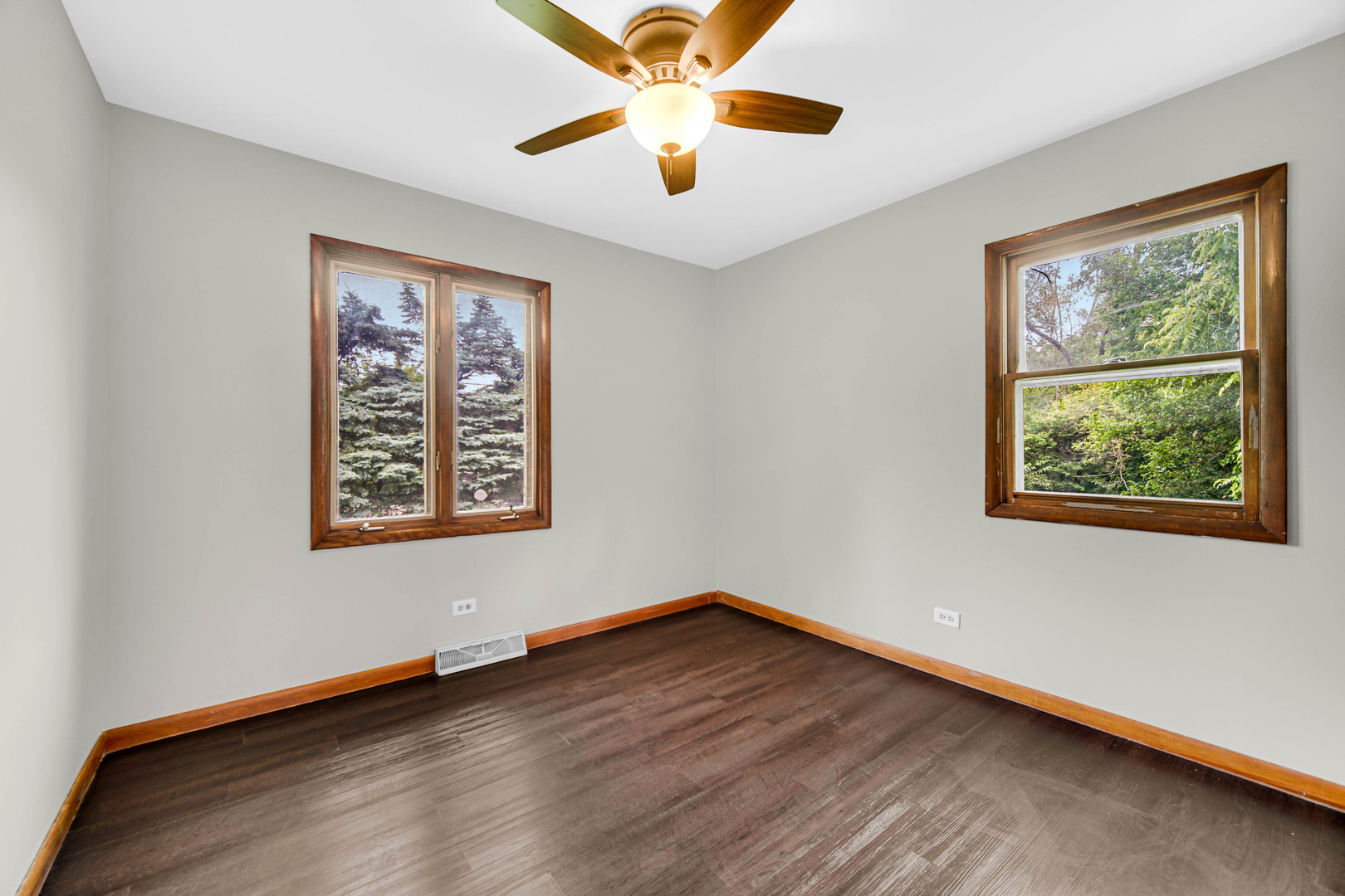 10S426 Ruth Drive Lemont, IL 60439 - Photo 16 of 25