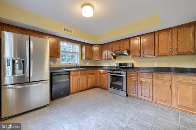 $220,000 | 3552 Mimi Court, York, PA 17402