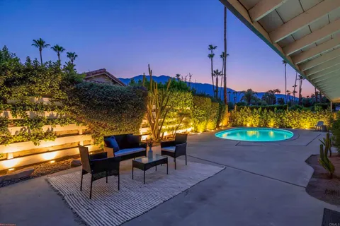 $1,149,200 | 1111 South San Joaquin Drive, Palm Springs, CA 92264