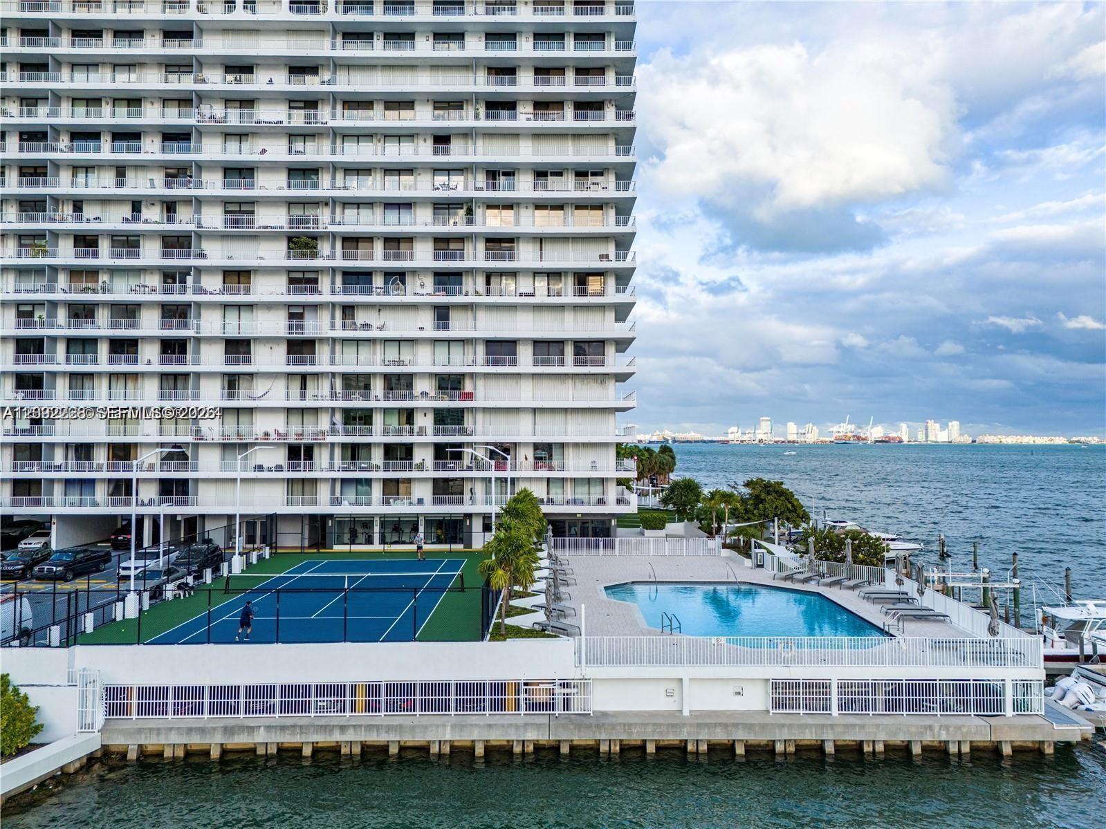 200 Southeast 15th Road, Unit 4K Miami, FL 33129 - Photo 2 of 52 Gallery Image 2