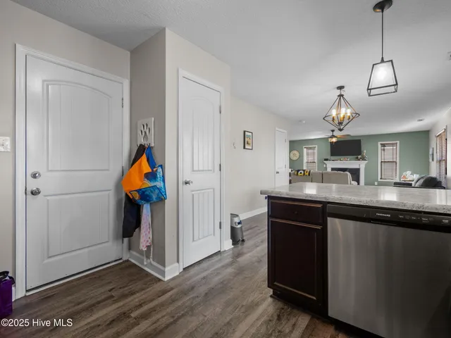 $2,100 | 216 Shell Rock Landing Road, Hubert, NC 28539