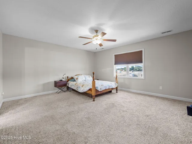 $2,100 | 216 Shell Rock Landing Road, Hubert, NC 28539