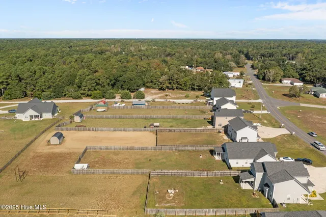 $2,100 | 216 Shell Rock Landing Road, Hubert, NC 28539