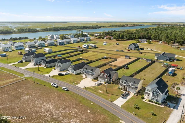 $2,100 | 216 Shell Rock Landing Road, Hubert, NC 28539