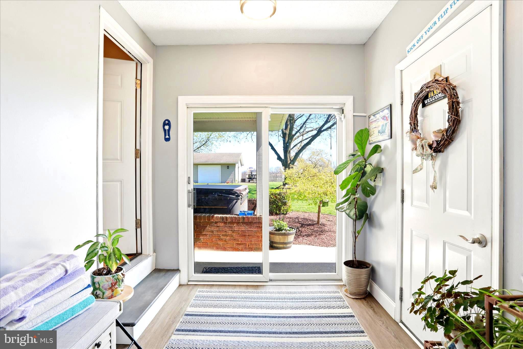 13117 Resh Road Hagerstown, MD 21740 - Photo 17 of 116