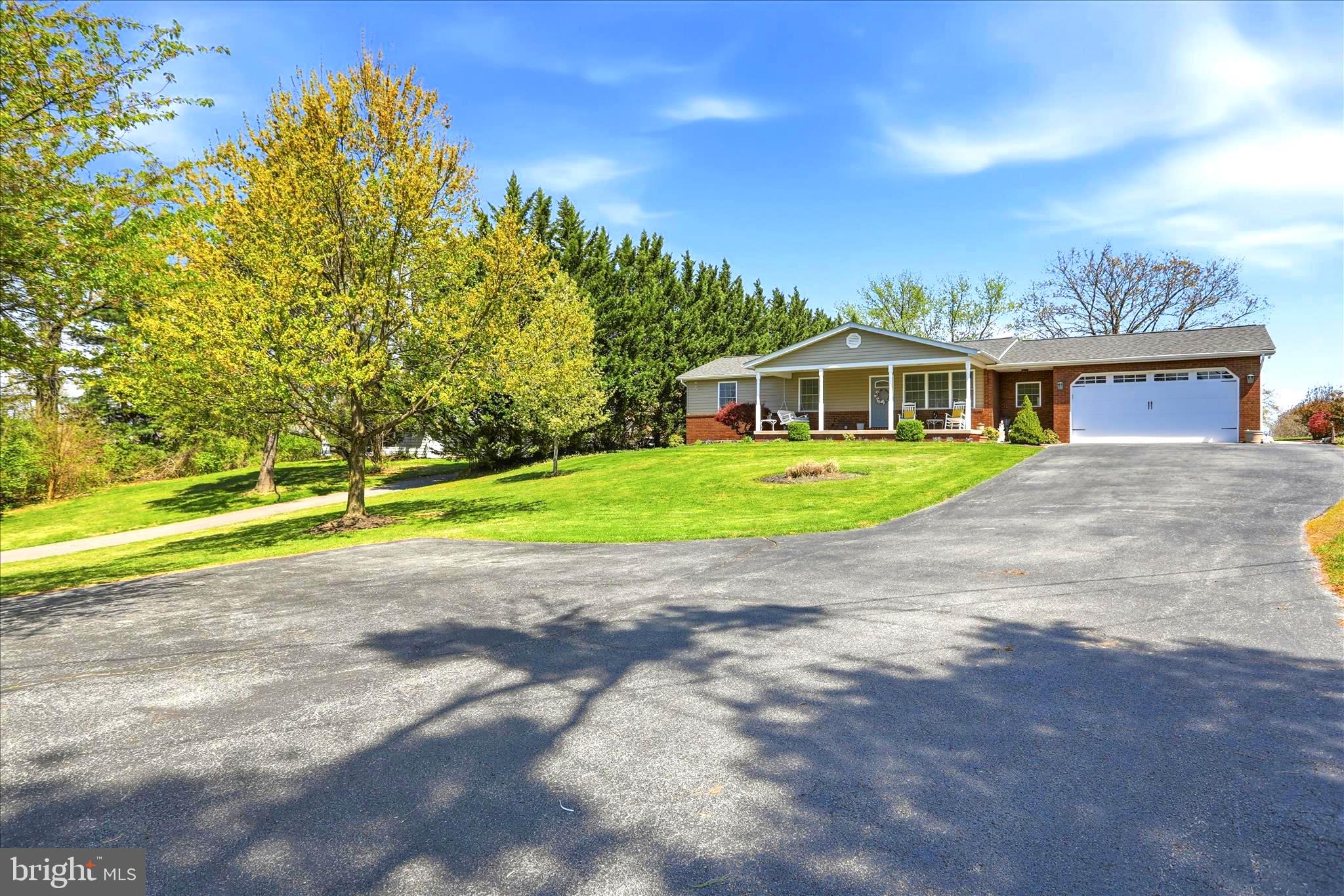 13117 Resh Road Hagerstown, MD 21740 - Photo 4 of 116