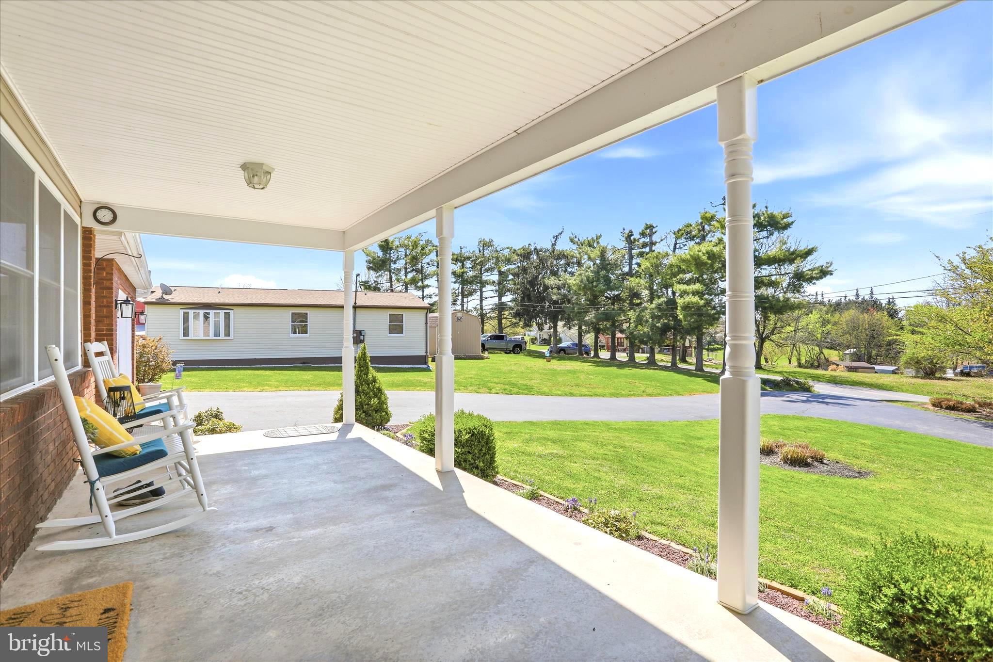 13117 Resh Road Hagerstown, MD 21740 - Photo 6 of 116