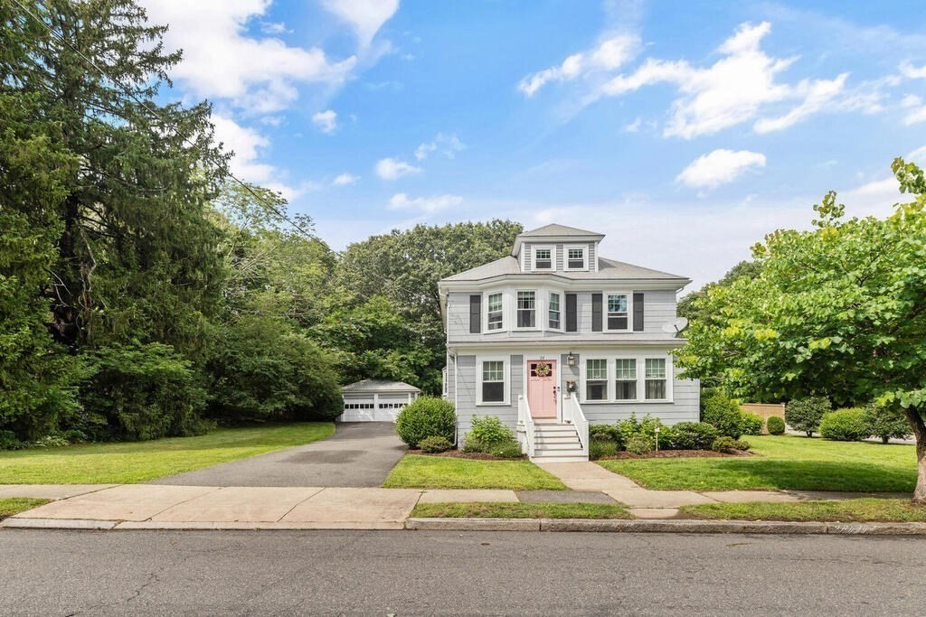 22 Pickman Road Salem, MA 01970 - Photo 28 of 30 a front view of a house with a yard