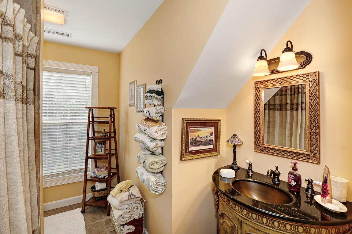 1690 Alf Harris Road Prospect, TN 38477 - Photo 28 of 30 a bathroom with a sink and a mirror