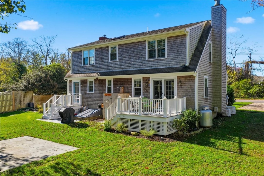 128 Maple Avenue Little Compton, RI 02837 - Photo 11 of 42