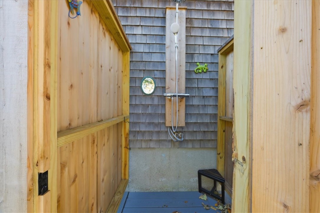 128 Maple Avenue Little Compton, RI 02837 - Photo 13 of 42