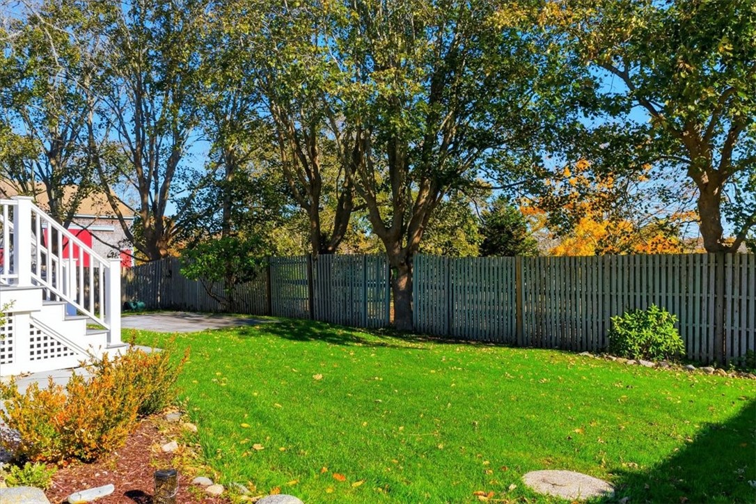 128 Maple Avenue Little Compton, RI 02837 - Photo 9 of 42