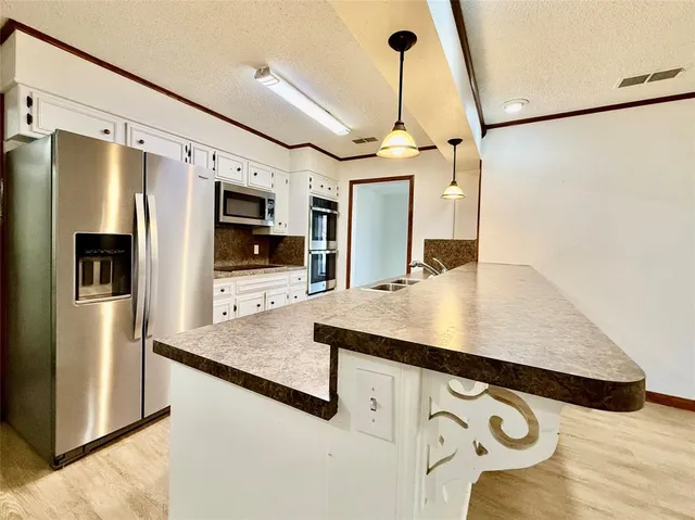 $2,500 | 2000 Southeast 10th Street, Mineral Wells, TX 76067