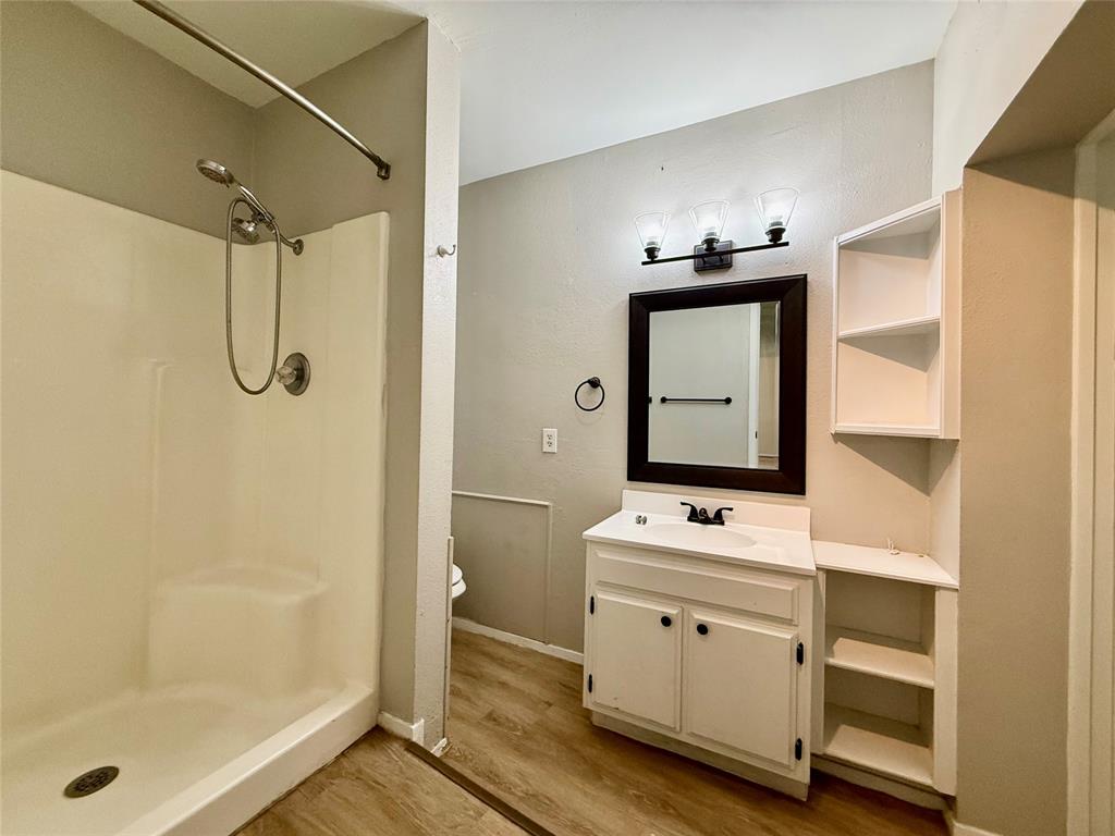 2000 Southeast 10th Street Mineral Wells, TX 76067 - Photo 20 of 29 2nd Guest