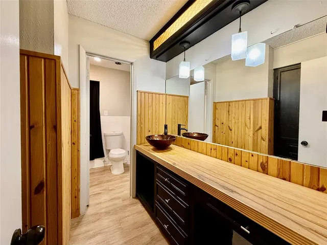 $2,500 | 2000 Southeast 10th Street, Mineral Wells, TX 76067