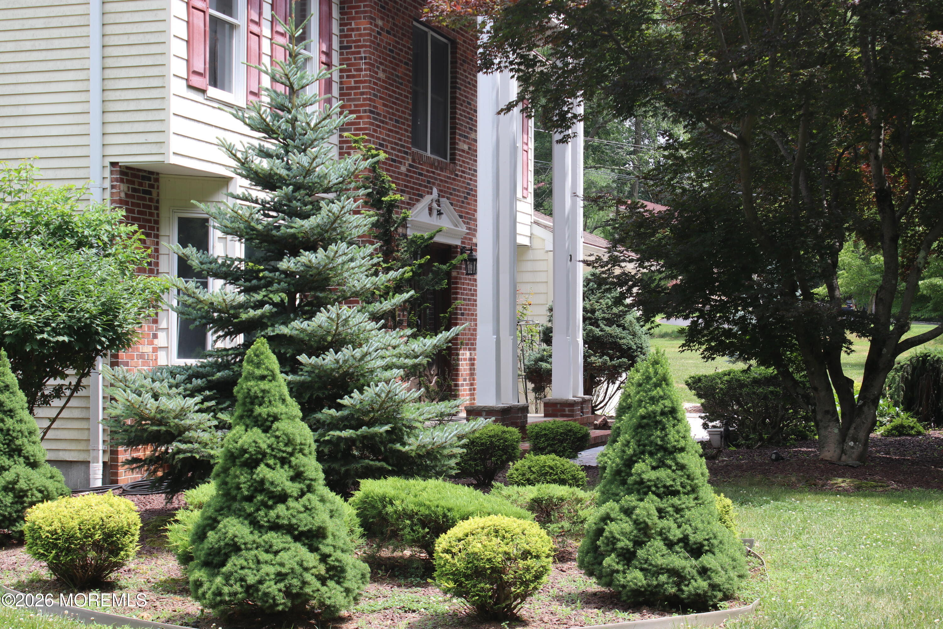 30 Mill Road Manalapan, NJ 07726 - Photo 3 of 63 IMG_8925