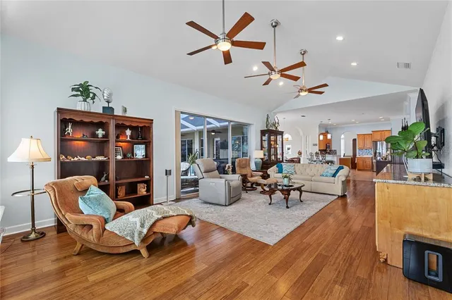 $799,977 | 220 Ruby Lake Lane, Winter Haven, FL 33884