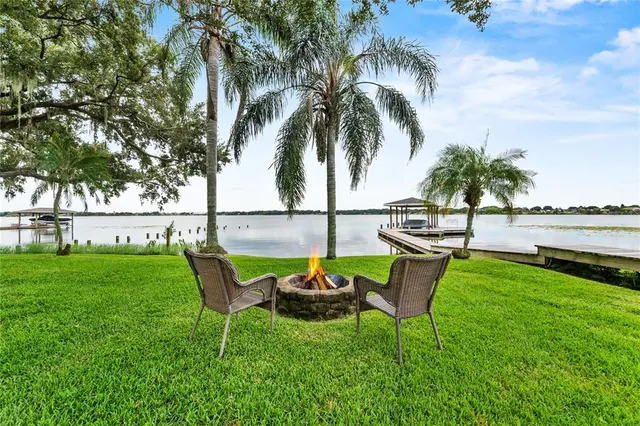 $799,977 | 220 Ruby Lake Lane, Winter Haven, FL 33884