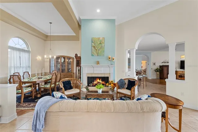 $799,977 | 220 Ruby Lake Lane, Winter Haven, FL 33884