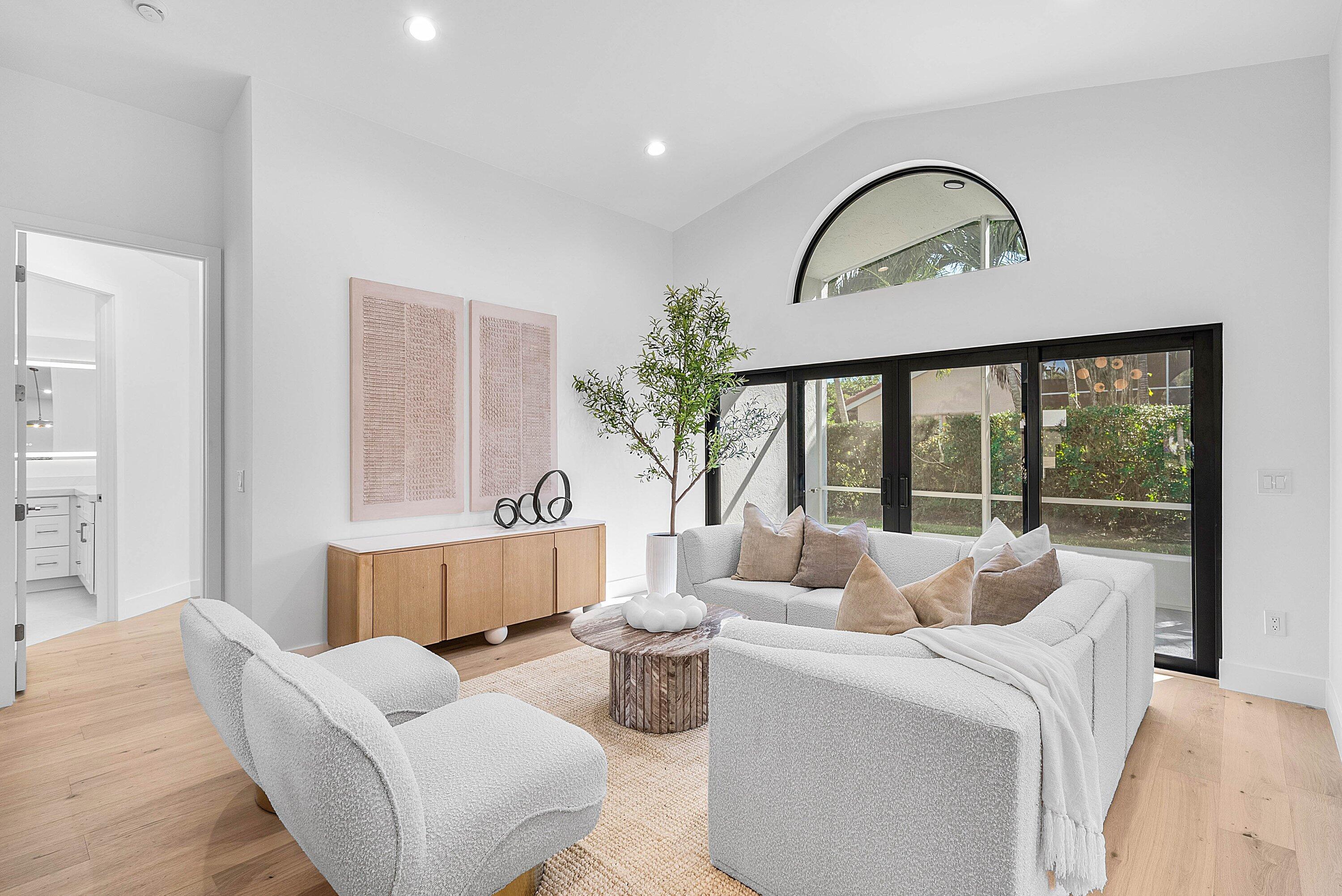 5723 Aspen Ridge Circle Delray Beach, FL 33484 - Photo 8 of 47 a living room with furniture