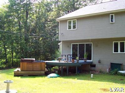 1893 West Bangor Road Bangor, PA 18013 - Photo 3 of 6 Deck