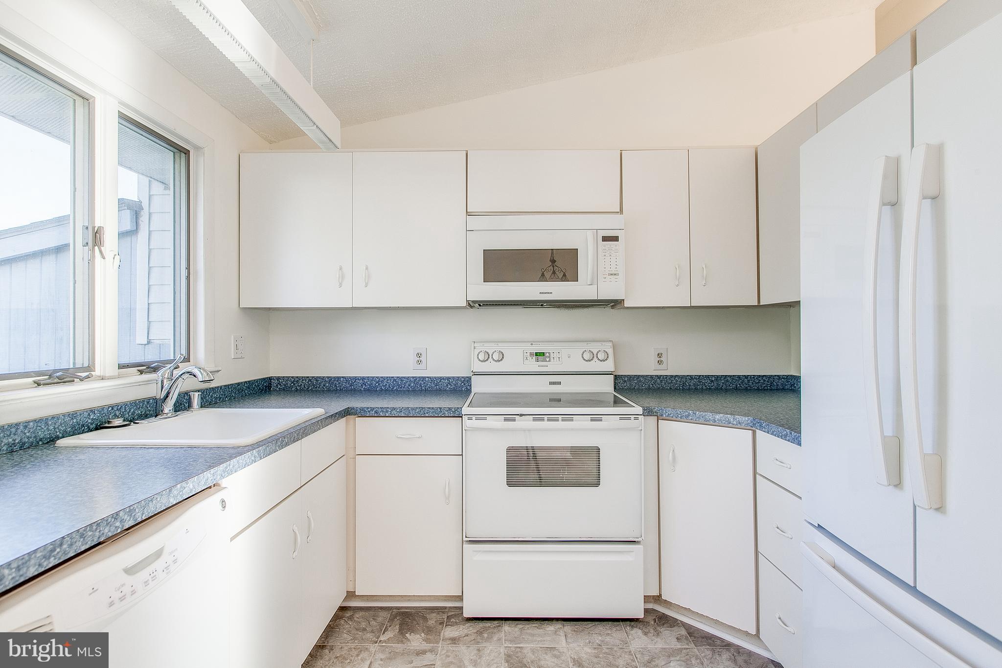 597 Old Stage Road Frederick, MD 21703 - Photo 13 of 42 KITCHEN