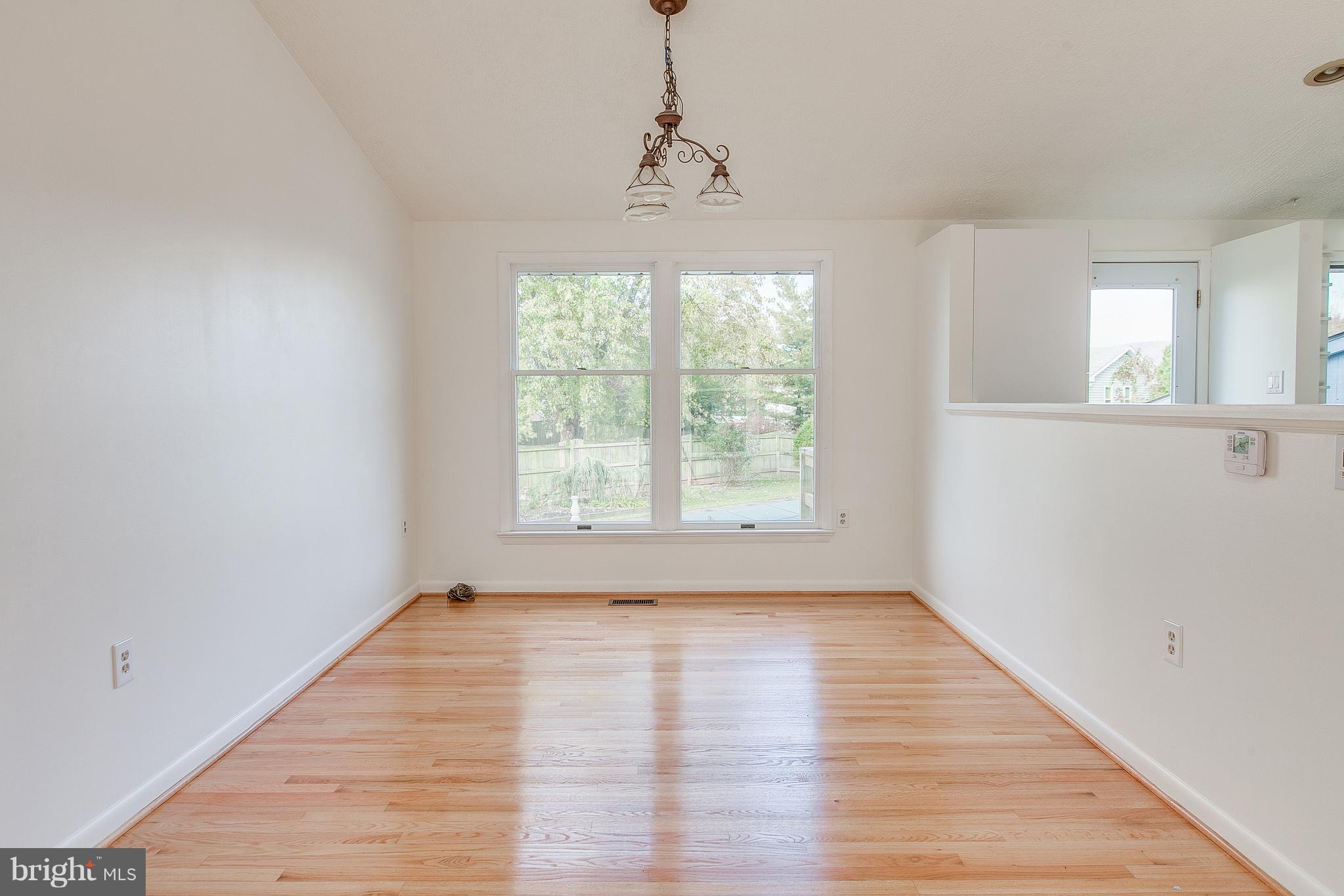 597 Old Stage Road Frederick, MD 21703 - Photo 6 of 42 DINING AREA!