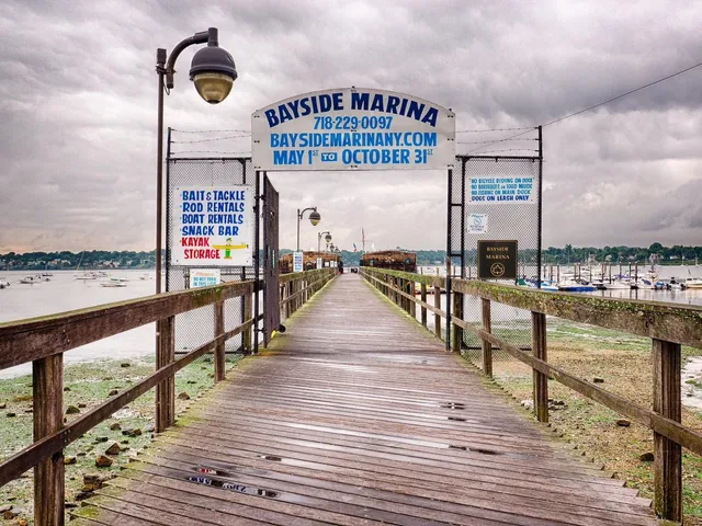 $2,350 | 41-20 210th Street, Unit 1 | Bayside