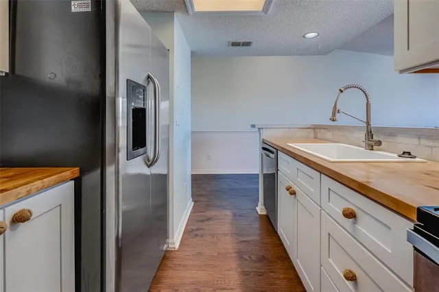 $2,995 | 508 Garland Circle, Indian Rocks Beach, FL 33785