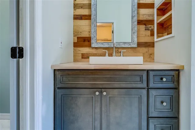 $2,995 | 508 Garland Circle, Indian Rocks Beach, FL 33785