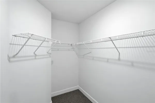 a view of utility room