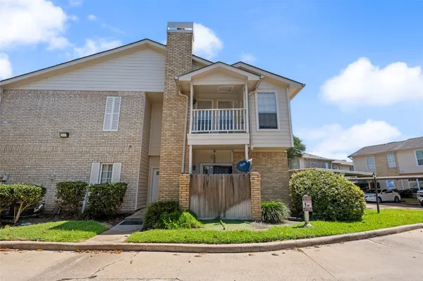 $1,500 | 7575 Cambridge Street, Unit 1304, Houston, TX 77054