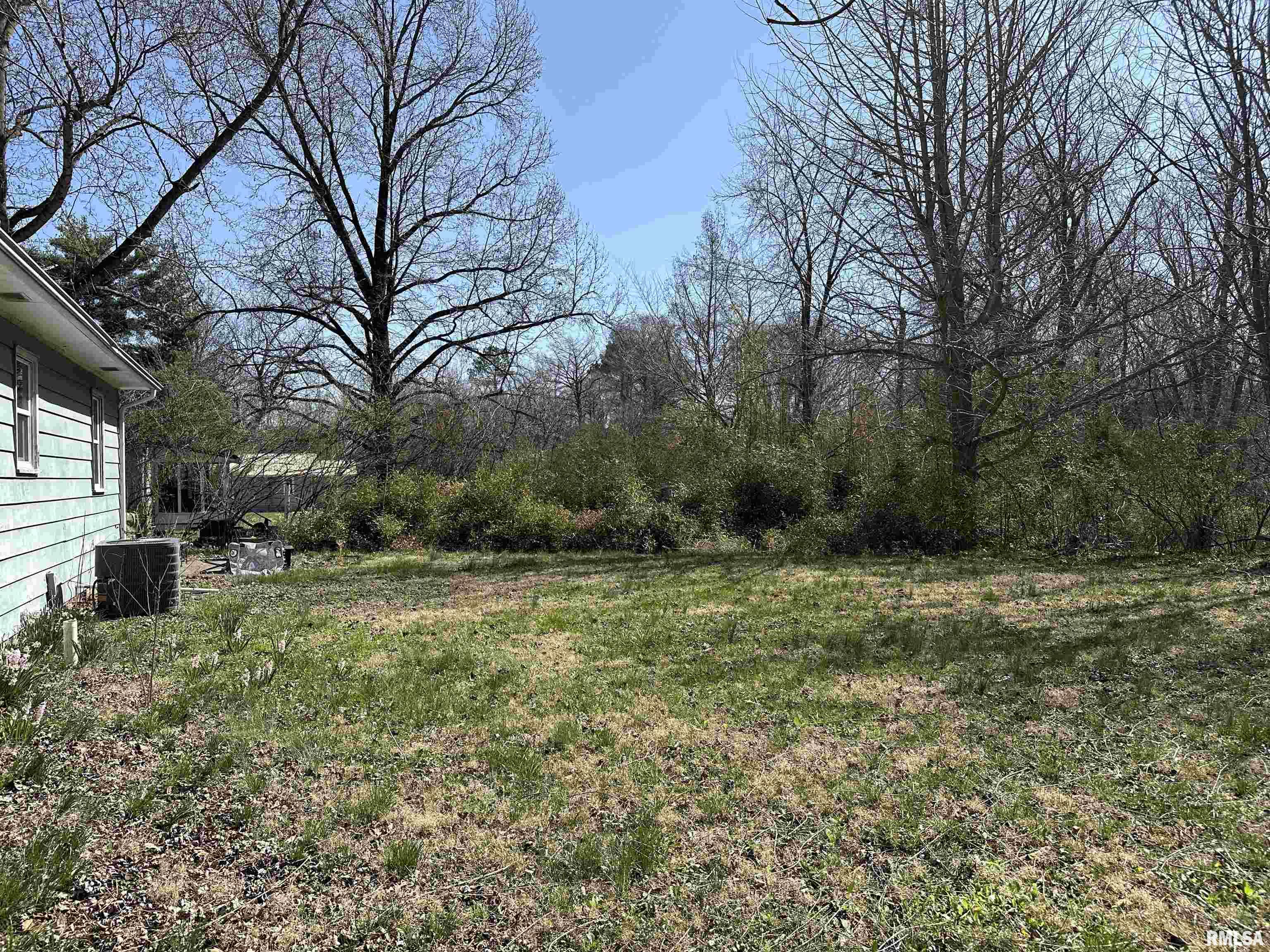 128 Minnesota Road Carbondale, IL 62903 - Photo 31 of 34 Gallery Image 31