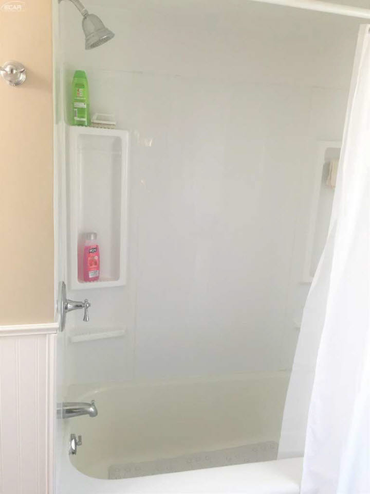 11228 North Center Road Clio, MI 48420 - Photo 14 of 48 21186297-13.JPG
