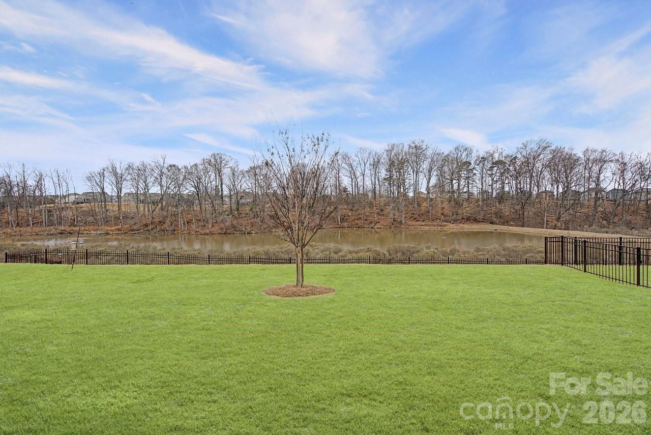 7120 American Elm Road Charlotte, NC 28215 - Photo 28 of 35