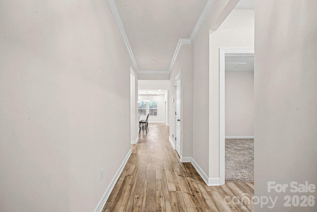 7120 American Elm Road Charlotte, NC 28215 - Photo 3 of 35