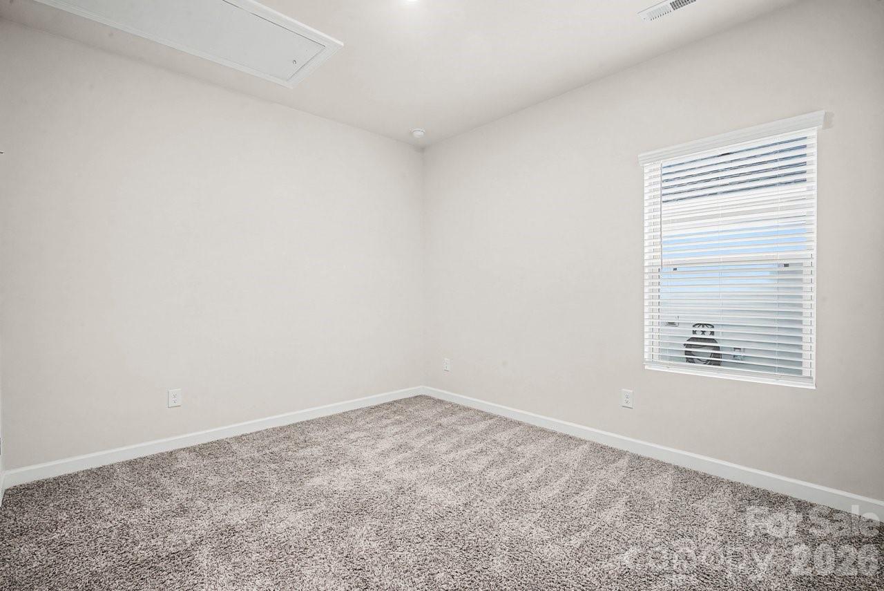 7120 American Elm Road Charlotte, NC 28215 - Photo 4 of 35