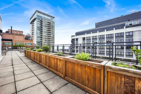 $440,000 | 850 North Dewitt Place, Unit 7K, Chicago, IL 60611