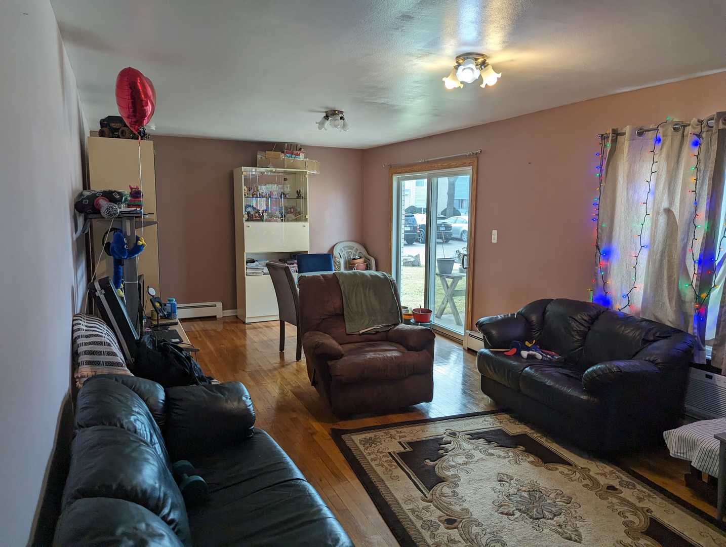9518 Dee Road, Unit 1B Des Plaines, IL 60016 - Photo 2 of 29 Gallery Image 2
