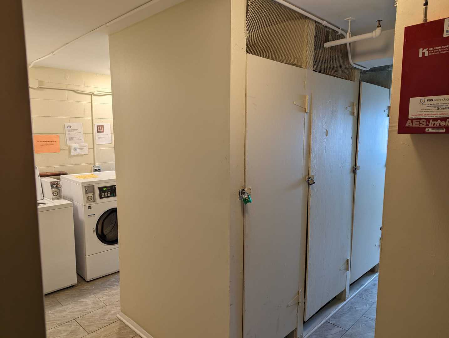 9518 Dee Road, Unit 1B Des Plaines, IL 60016 - Photo 26 of 29 Gallery Image 26