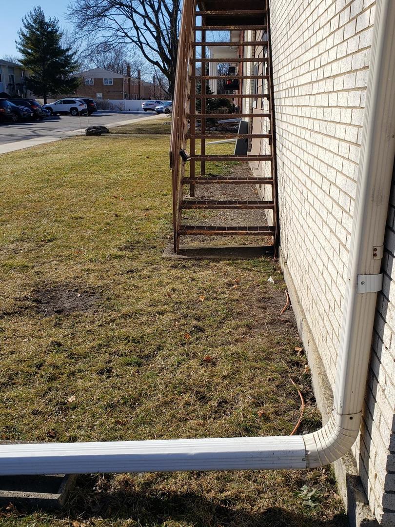 9518 Dee Road, Unit 1B Des Plaines, IL 60016 - Photo 29 of 29 Gallery Image 29