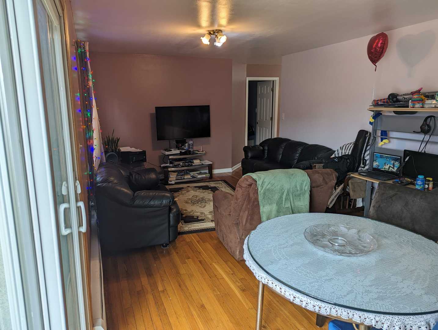 9518 Dee Road, Unit 1B Des Plaines, IL 60016 - Photo 6 of 29 Gallery Image 6