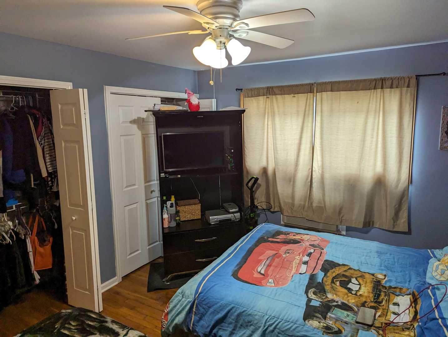9518 Dee Road, Unit 1B Des Plaines, IL 60016 - Photo 10 of 29 Gallery Image 10