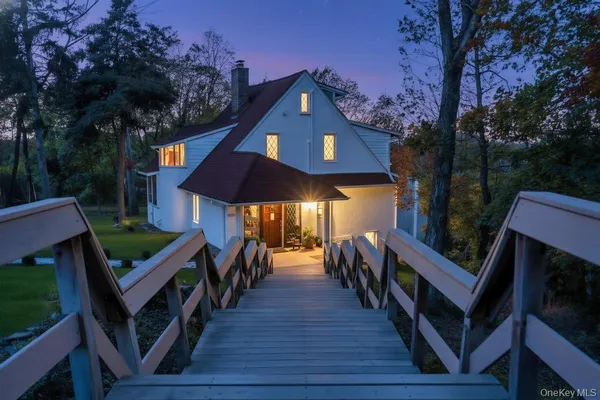 $1,499,999 | 11 Buena Vista Road, Port Jefferson, NY 11777