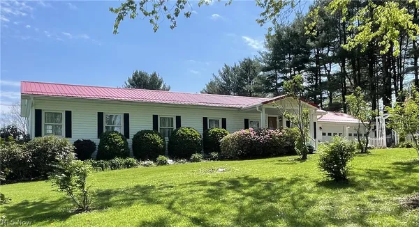 $260,000 | 8608 Goddard Craft Lane, Cambridge, OH 43725