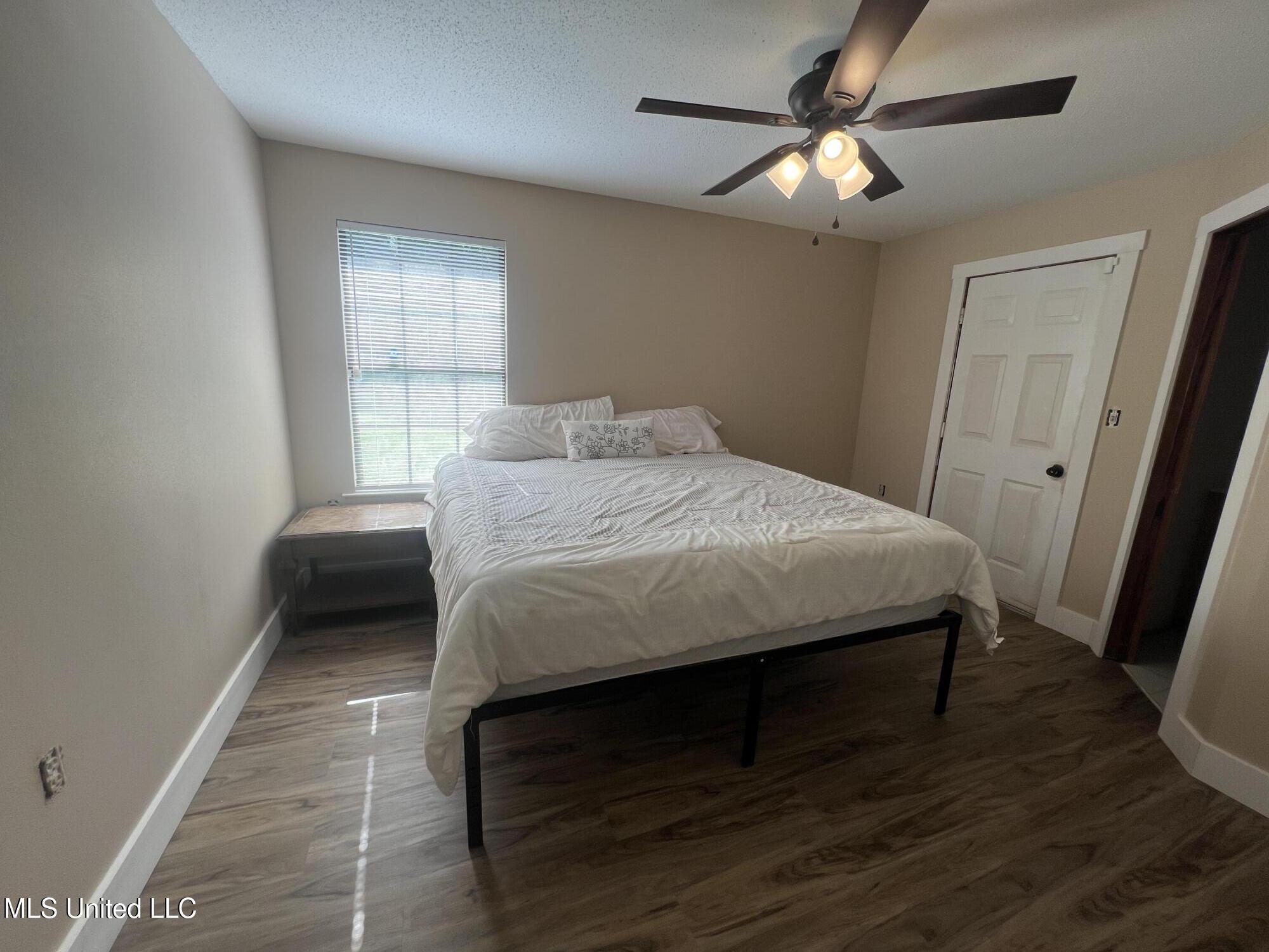 17116 Pierce Street Moss Point, MS 39562 - Photo 13 of 25 MAIN BEDROOM 1a